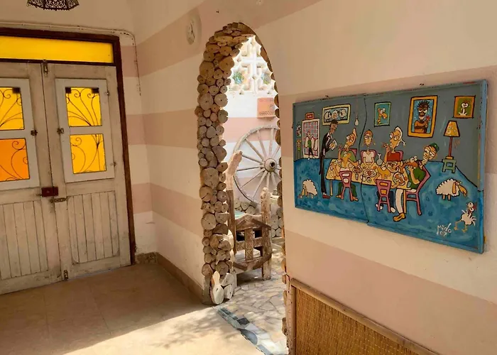 Centered Two Bedroom Flat